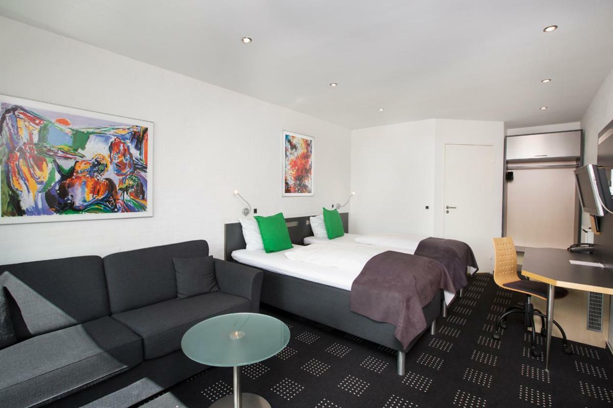 Hotell Hedegaarden 3*